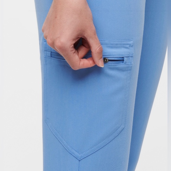 FIGS Zamora Jogger Scrub Pants Ceil Blue Women Medium - Picture 13 of 15